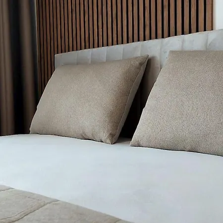 Prijemny Soho S Privat Parking Free, 5 Min Do Centra * コシツェ